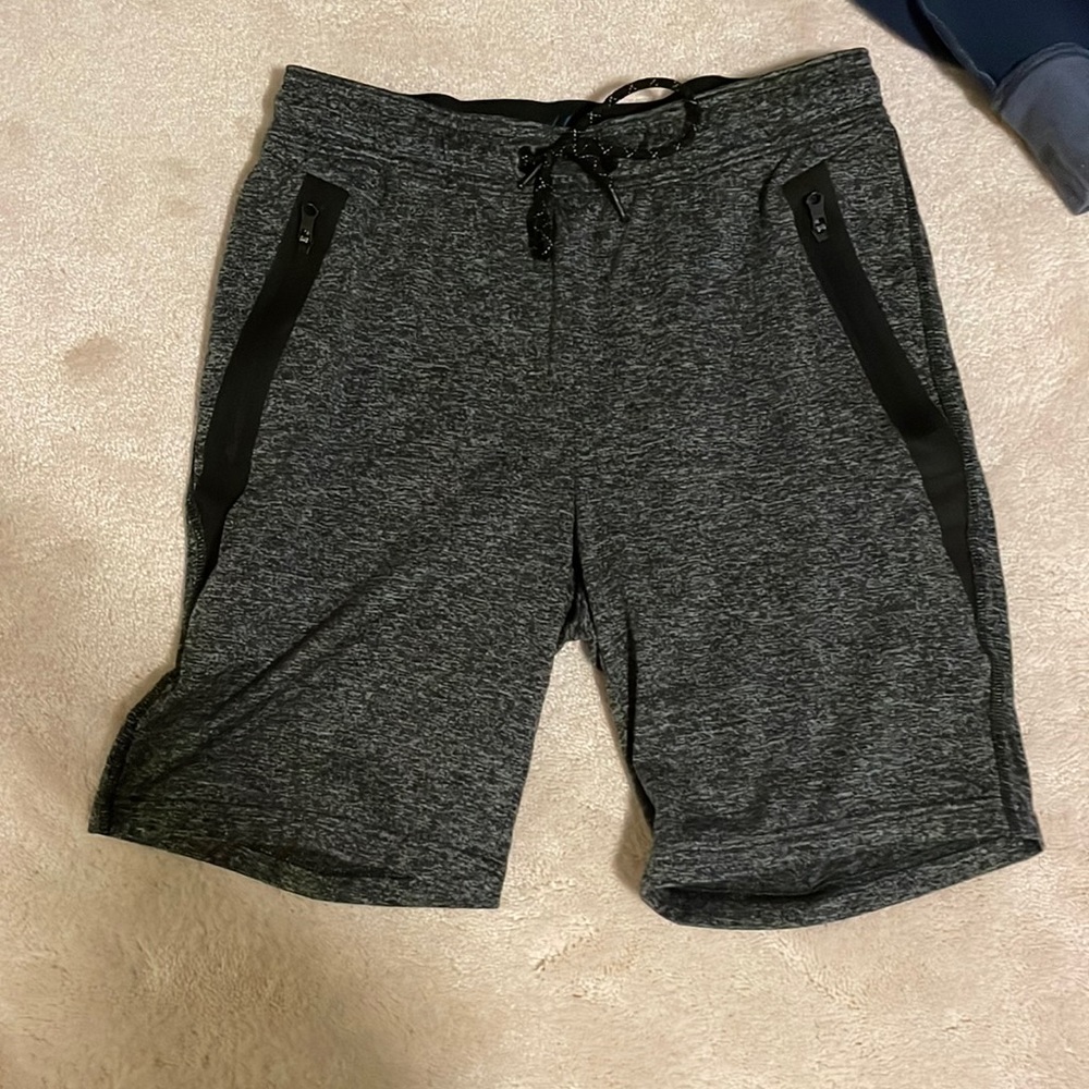 American Eagle Performance Fleece Jogger Short